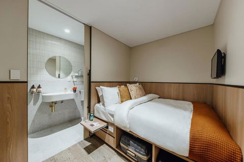 Aerotel Sydney - Inside International Terminal Airport - Accommodation Bookings 4
