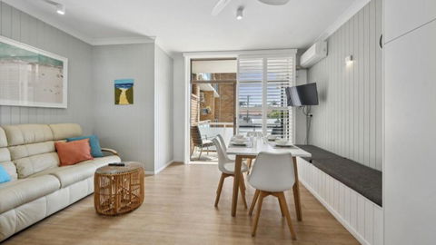 Affordable, Pool, Spa, Beach, Sleeps 5 - Accommodation Bookings 1