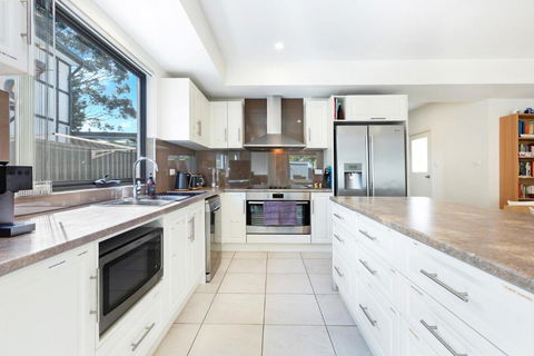 Agathas At Seacombe Gardens - Accommodation Bookings 1