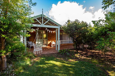 A Fairy Wren Cottage - Accommodation Bookings 0