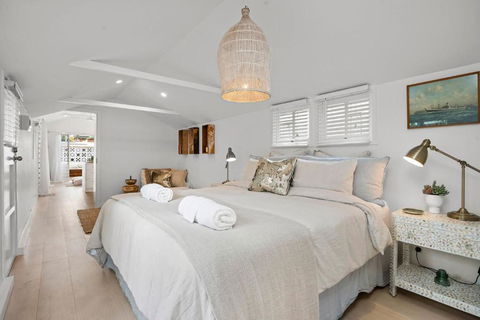 A Perfect Stay - The Boat House - Accommodation Bookings 0