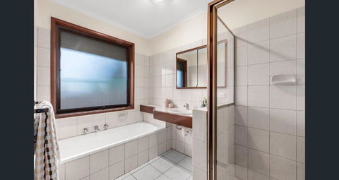 A Room In Mill Park - Accommodation Bookings 2