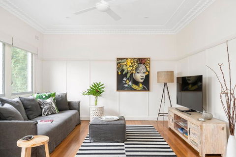 A Perfect Stay - The White Rabbit - Accommodation Bookings 2