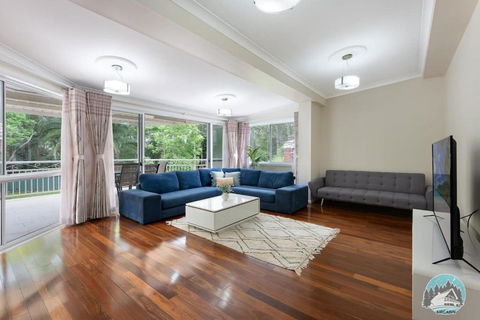 Aircabin - Denistone - 3 Beds Lovely House - Accommodation Bookings 3
