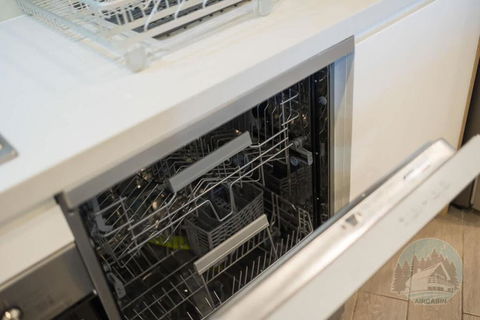 Aircabin - Gladesville - Modern Stylish 1 Bed Apt - Accommodation Bookings 2