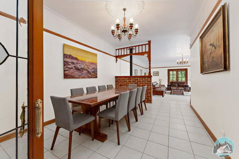 Aircabin - KANGY ANGY - Rural Retreat 4 Bedrooms - Accommodation Bookings 2