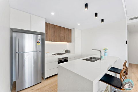 Aircabin - Shell Cove - Next To Marina - 2BR Apt - Accommodation Bookings 4