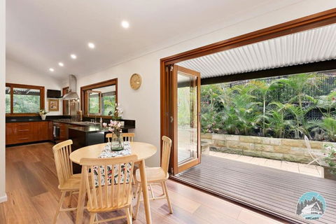 Aircabin - Warrawee - Sydney - 5 Beds House - Accommodation Bookings 3