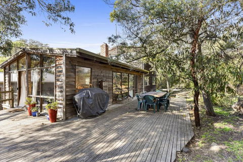 Aireys 15 - Accommodation Bookings 2