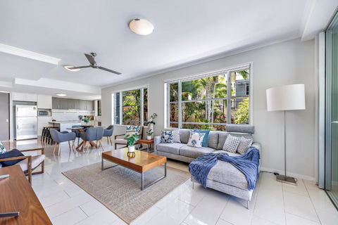 Airlie Summit Apartments - Accommodation Bookings 1