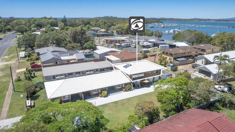 Akuli By The Sea - Unit 1 - FNHolidays - Accommodation Bookings 3