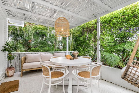 Alabaster Byron - Accommodation Bookings 0