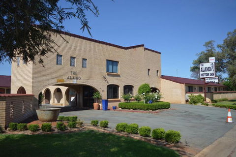 Alamo Motor Inn - Accommodation Bookings 0