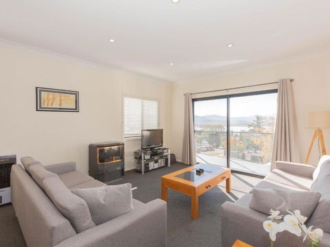 Alaska 1 8 Poley Cow Lane - Accommodation Bookings 0