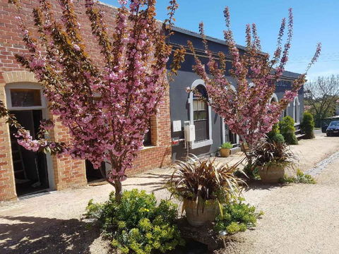 Albert Hotel Daylesford - Accommodation Bookings 2