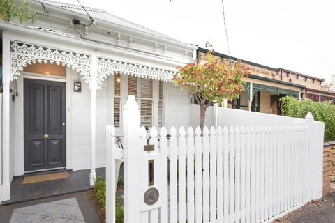 Albert Park Victorian House With Style And Art Gallery - Accommodation Bookings 0