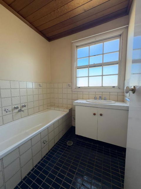 Albury Classic Motor Inn - Accommodation Bookings 3