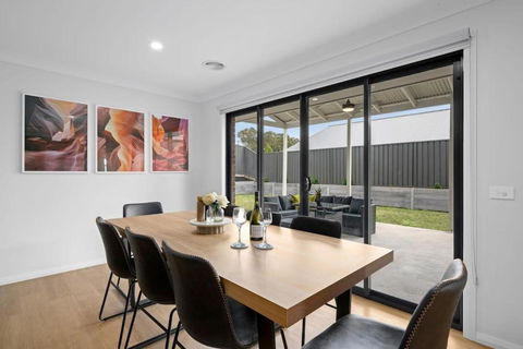 Albury Oasis - Accommodation Bookings 3