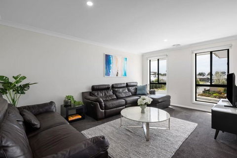 Albury Oasis - Accommodation Bookings 2
