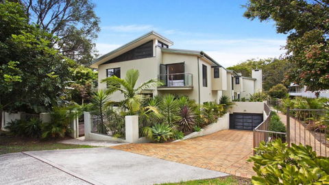 Alemar Close To Beach, Shops And Cafes Accom Holidays - Accommodation Bookings 1