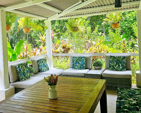 Alena Star House, Eco Retreat With Pool, Prime Position - Accommodation Bookings 4