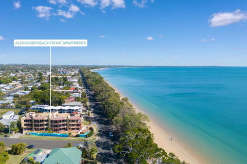 Alexander Beachfront Apartments - Accommodation Bookings 1