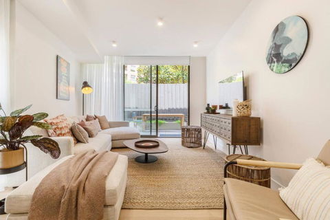 Alexandra Elegance - Riverside Living In Style - Accommodation Bookings 0