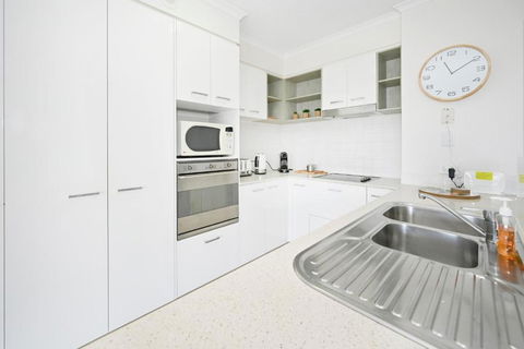 Alexandra Headland Resort Heaven, Pool / Beach ZD8 - Accommodation Bookings 4