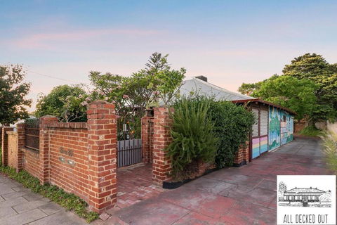 All Decked Out, Fremantle - Accommodation Bookings 3