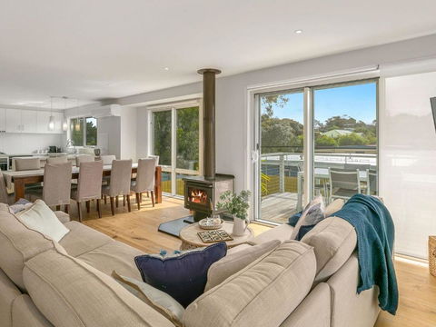 All Decked Out - Accommodation Bookings 2