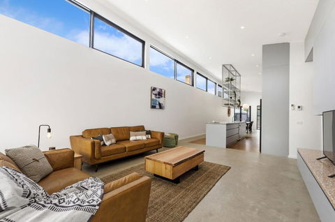 Allure - Accommodation Bookings 4