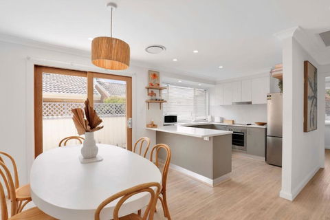 Alma At Shoal Bay - Accommodation Bookings 2