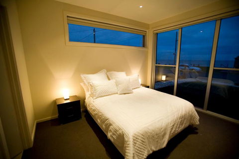 Aloha Beachfront Port Fairy - Accommodation Bookings 3