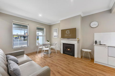 Aloha Central Luxury Accommodation - Accommodation Bookings 2