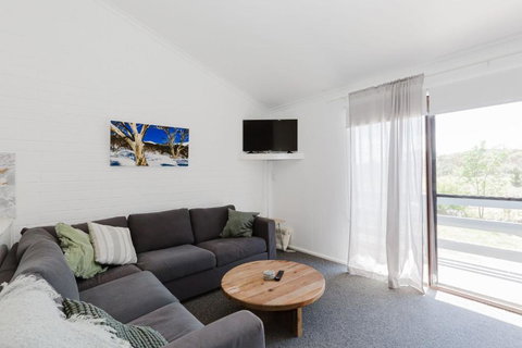 Alpha Centauri 7 Of 39 Gippsland Street - Accommodation Bookings 4
