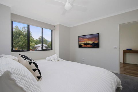 Alpine Knights Stylish Luxury - Accommodation Bookings 3