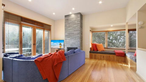 Alpine Walkabout - Accommodation Bookings 1