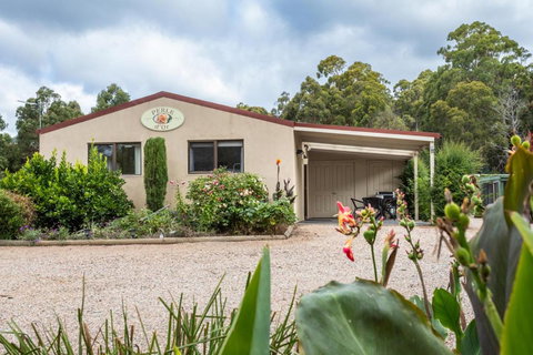 Altona Garden Retreat - Accommodation Bookings 0