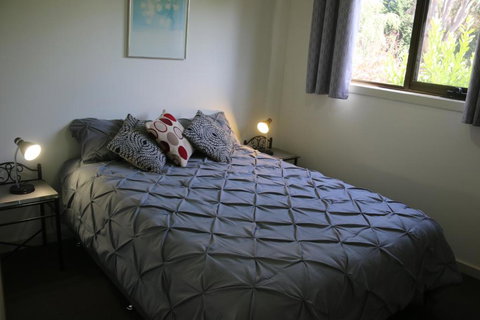 Altona Garden Retreat - Accommodation Bookings 1