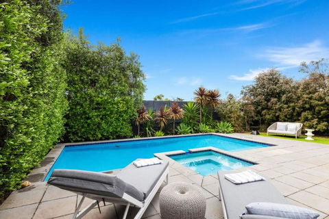 Amalfi Dream - Pool, Spa, Walk To Beach And Shops - Accommodation Bookings 1