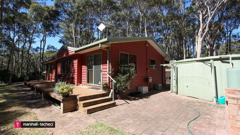 Amaroo Barraga Bay Family Holiday Home Bermagui - Accommodation Bookings 1