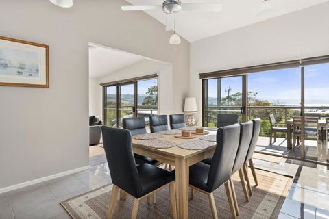 Amaroo - Accommodation Bookings 2