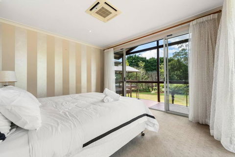 Amazing Acreage Style Living - Accommodation Bookings 0