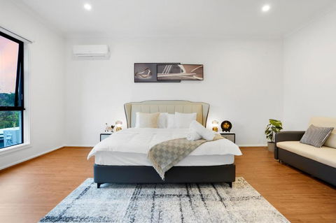 Amazing Backyard - MAX Entertain Beachside Retreat - Accommodation Bookings 3