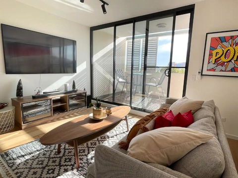 Amazing Penthouse In Waterloo - Accommodation Bookings 3