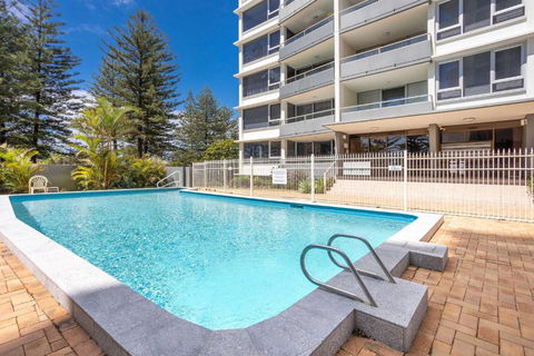 Ambassador Beachfront Apartments - Hosted By Burleigh Letting - Accommodation Bookings 1