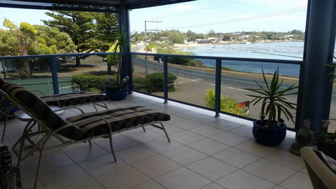 Ambience Apartments Penthouse - Accommodation Bookings 3