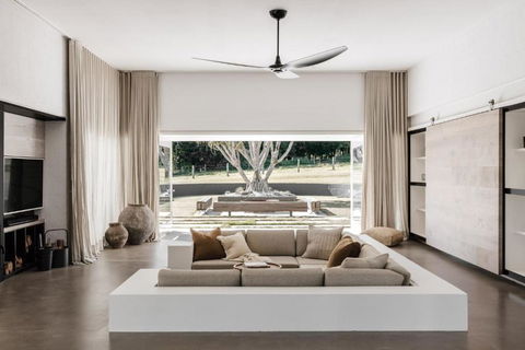 Amileka - Accommodation Bookings 2