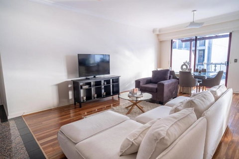 Amplio Duplex Con Terraza - Accommodation Bookings 1