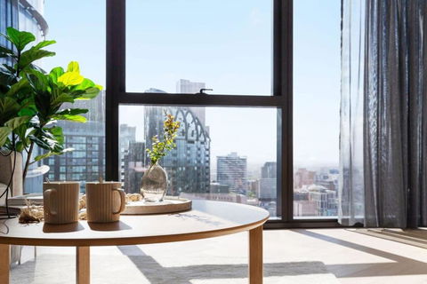 An Amazing 2BR Apt At Sapphire By The Gardens - Accommodation Bookings 0